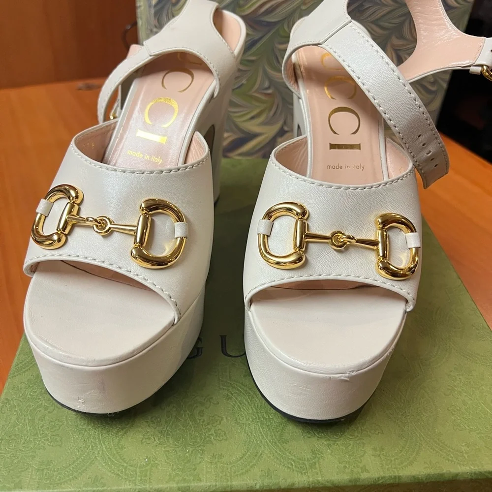 Gucci Horsebit White Platform Sandals with Gold Accents size 41 - Picture 2 of 8